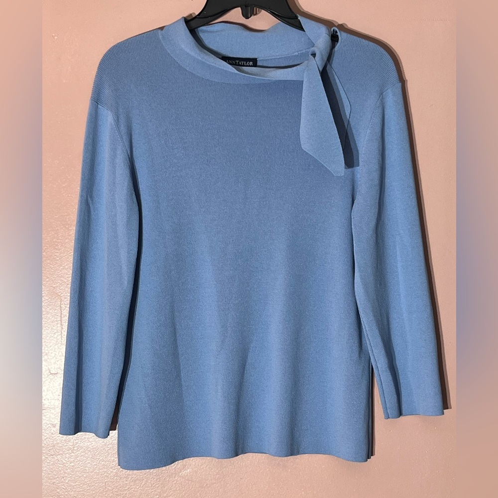Ann Taylor Light Blue Large Neck Tie Stretchy Sweater Work Old Money Wedding